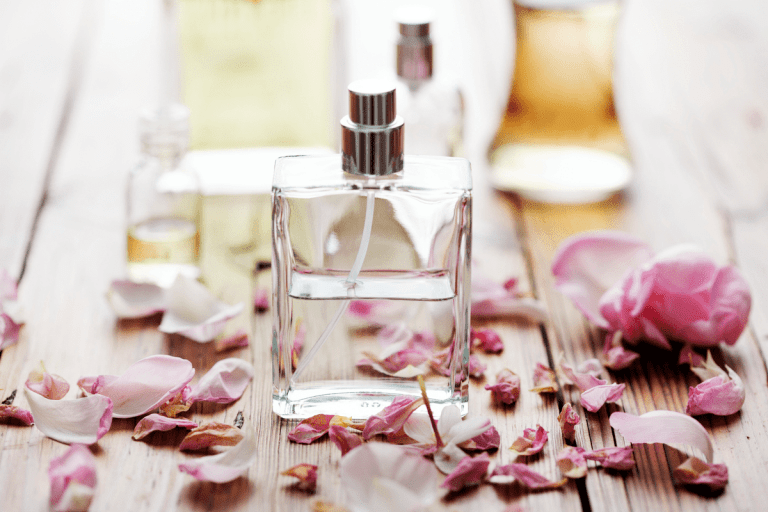 Le parfum, une idée cadeau complexe pour faire plaisir